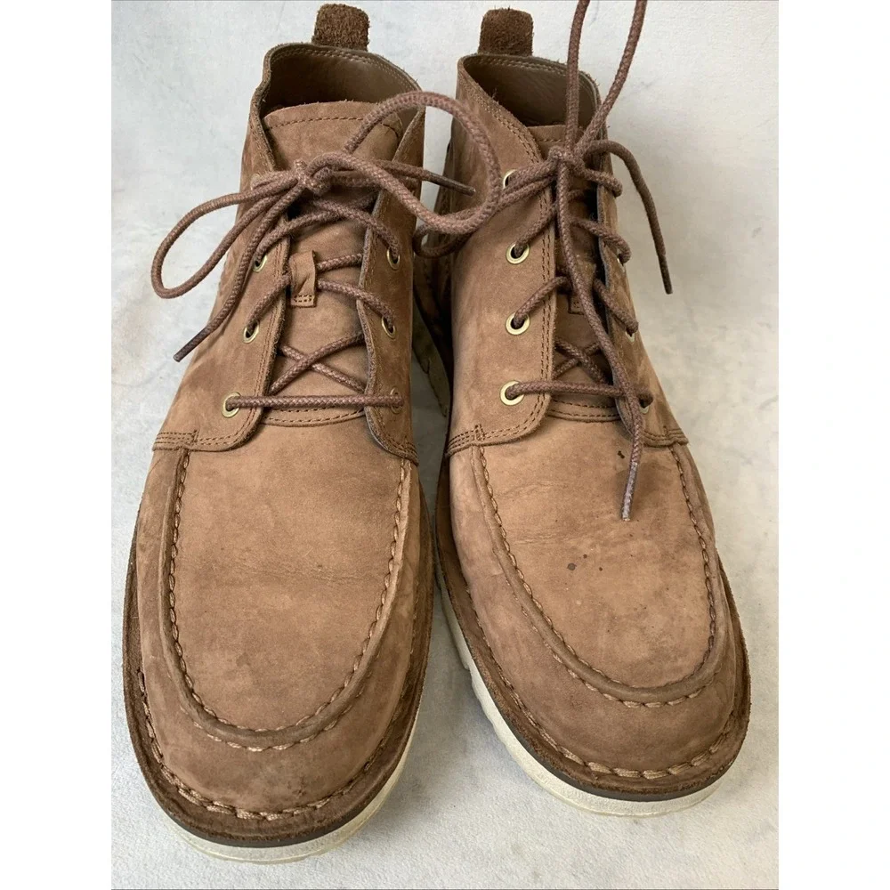 Timberland Chukka Boots Men's Size 11 Premium Suede‎ Shoes With Sensorflex
